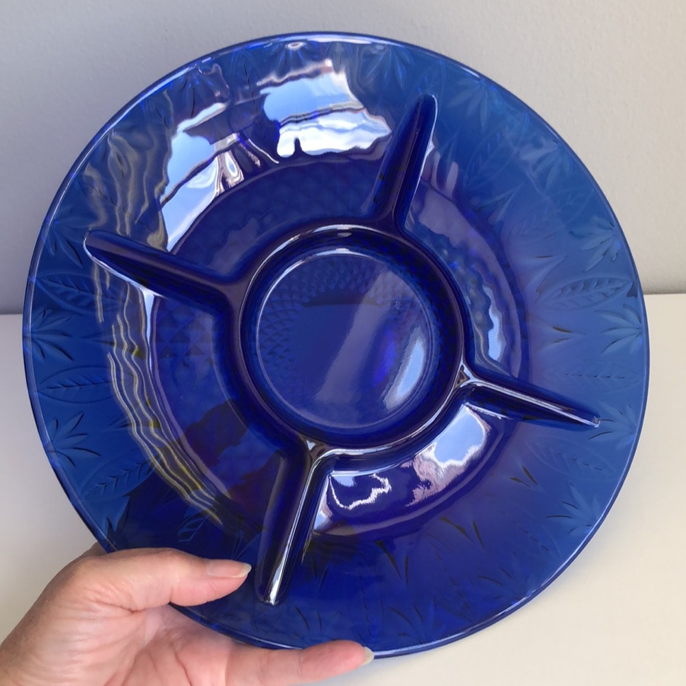 Cobalt Blue Divided Leaf Pattern Relish Dish